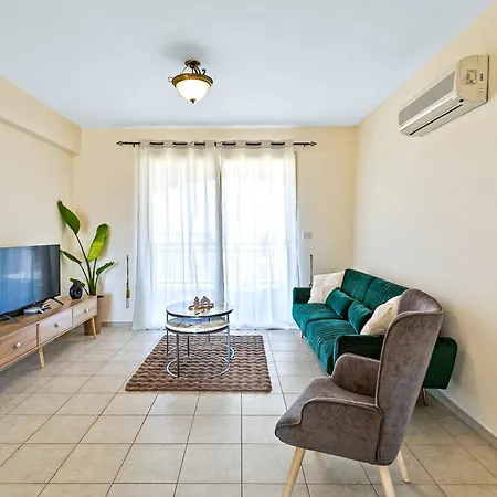 Apartment Royal Seacrest Amazing Location 2 Bed By Vichy Holidays Paphos