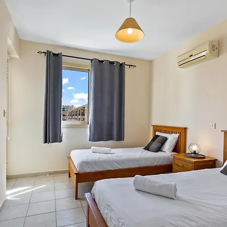 Royal Seacrest Amazing Location 2 Bed By Vichy Holidays Daire *