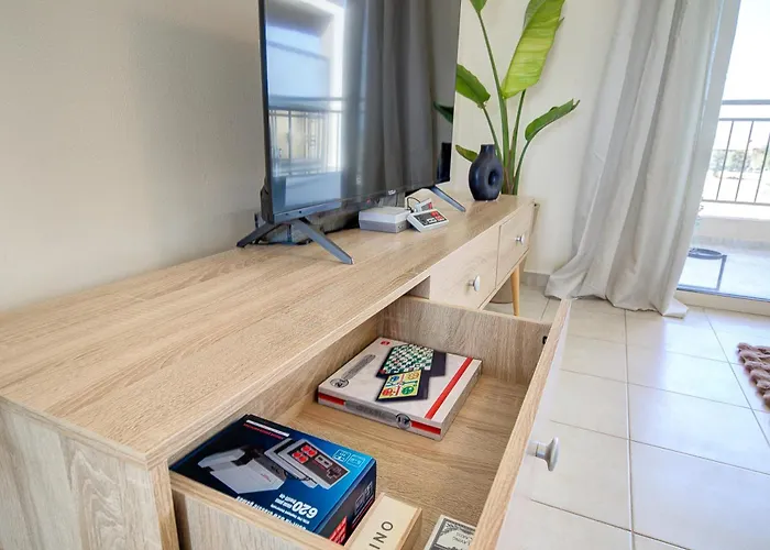 Royal Seacrest Amazing Location 2 Bed By Vichy Holidays Feriehus