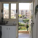 Royal Seacrest Amazing Location 2 Bed By Vichy Holidays *