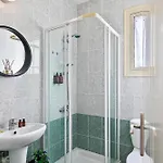 Royal Seacrest Amazing Location 2 Bed By Vichy Holidays Paphos