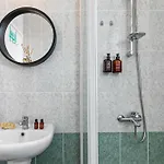 Royal Seacrest Amazing Location 2 Bed By Vichy Holidays Apartment Paphos