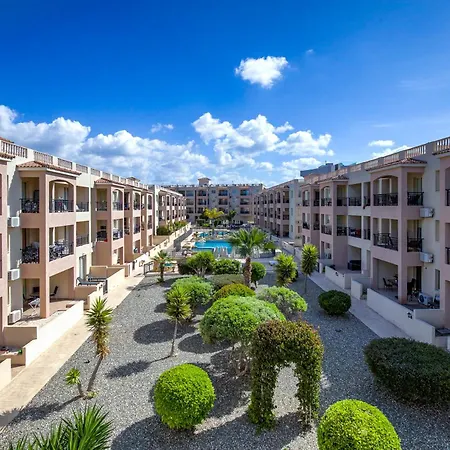 Royal Seacrest Amazing Location 2 Bed By Vichy Holidays Paphos