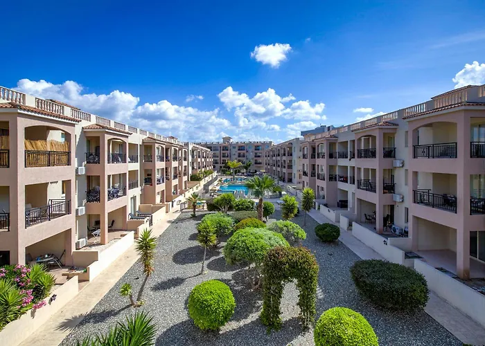 Royal Seacrest Amazing Location 2 Bed By Vichy Holidays Paphos