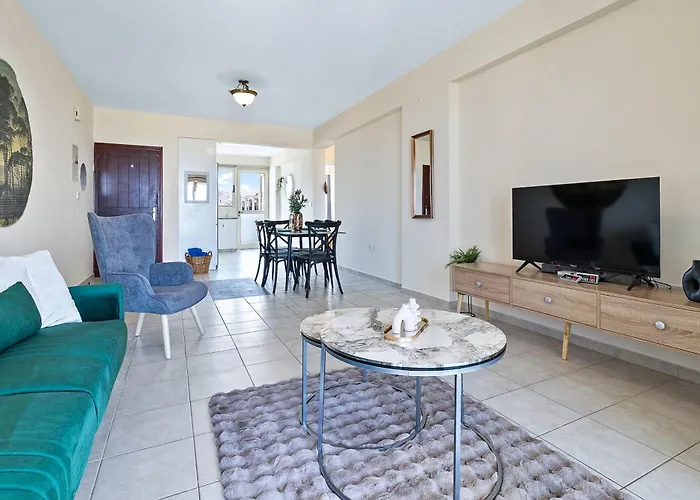 Royal Seacrest Amazing Location 2 Bed By Vichy Holidays Prázdninový dům Paphos